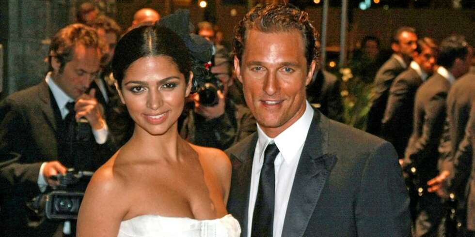 VAKRE FORELDRE: Levi har litt av noen foreldre å slektes på i Camilla Alves og Matthew McConaughey VAKRE FORELDRE: Levi har litt av noen foreldre å slektes på i Camilla Alves og Matthew McConaughey