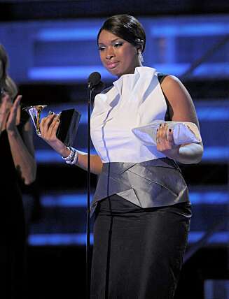 GRÅTKVALT: Jennifer Hudson var tydelig rørt da hun mottok sin Grammy. GRÅTKVALT: Jennifer Hudson var tydelig rørt da hun mottok sin Grammy.
