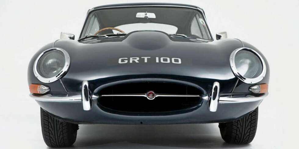 SÆRPREG: Jaguar E-Type er en definitiv klassiker i bilverdenen. SÆRPREG: Jaguar E-Type er en definitiv klassiker i bilverdenen.