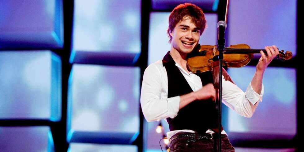 UTKLASSING: Det var langt ned til konkurrentene for Alexander Rybak. UTKLASSING: Det var langt ned til konkurrentene for Alexander Rybak.
