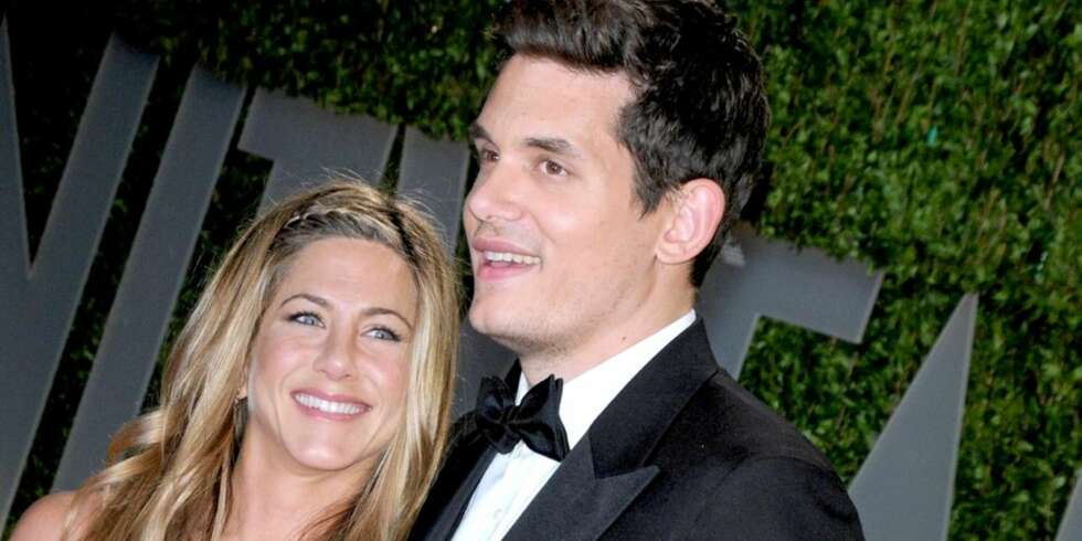 OVER: Det er slutt igjen mellom Jennifer Aniston og John Mayer. han dumpet henne. OVER: Det er slutt igjen mellom Jennifer Aniston og John Mayer. han dumpet henne.