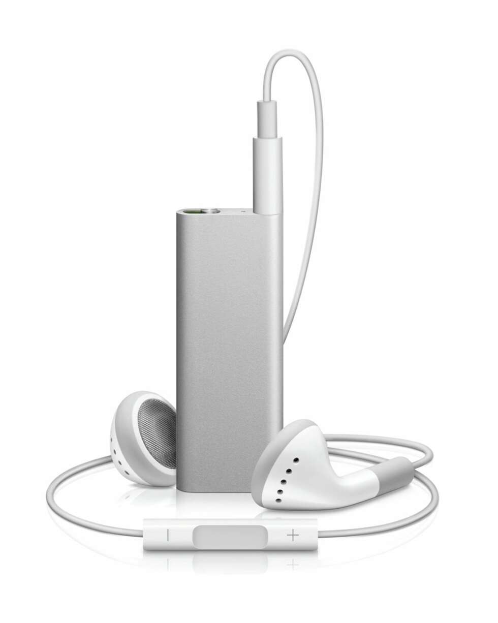 KONTROLL: Du styre nye iPod shuffel ved hjelp av en kontrollenhet på headsettet. KONTROLL: Du styre nye iPod shuffel ved hjelp av en kontrollenhet på headsettet.