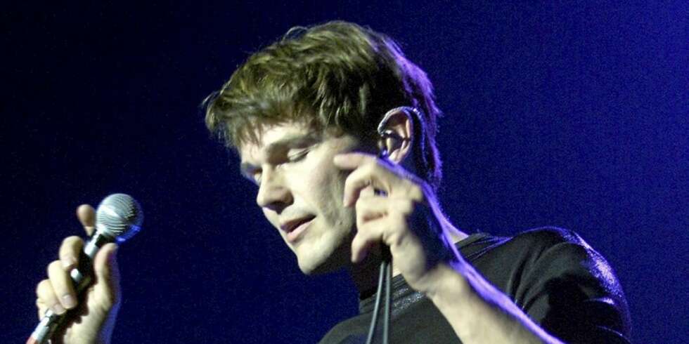 A-ha er representert med "Take on me". A-ha er representert med "Take on me".