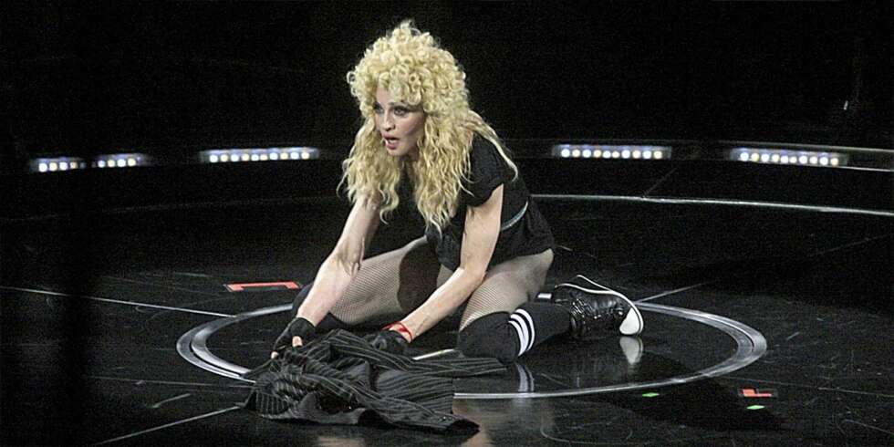 SØT OG KLEBRIG: Madonna ruler verden med sin Stcky and Sweet-turné. I september kommer den største hitsamlingen noen noensinne hadde sett. SØT OG KLEBRIG: Madonna ruler verden med sin Stcky and Sweet-turné. I september kommer den største hitsamlingen noen noensinne hadde sett.