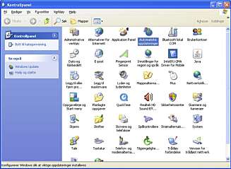 AUTOMATISK: Ved å slå på automatiske oppdateringer er du sikker på at PC-en din til enhver tid er oppdatert med de seneste sikkerhetsoppdateringene fra Microsoft. AUTOMATISK: Ved å slå på automatiske oppdateringer er du sikker på at PC-en din til enhver tid er oppdatert med de seneste sikkerhetsoppdateringene fra Microsoft.