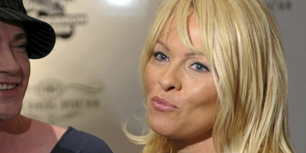 KLEDELIG: Pamela Andersons sminke får henne til å stråle. KLEDELIG: Pamela Andersons sminke får henne til å stråle.
