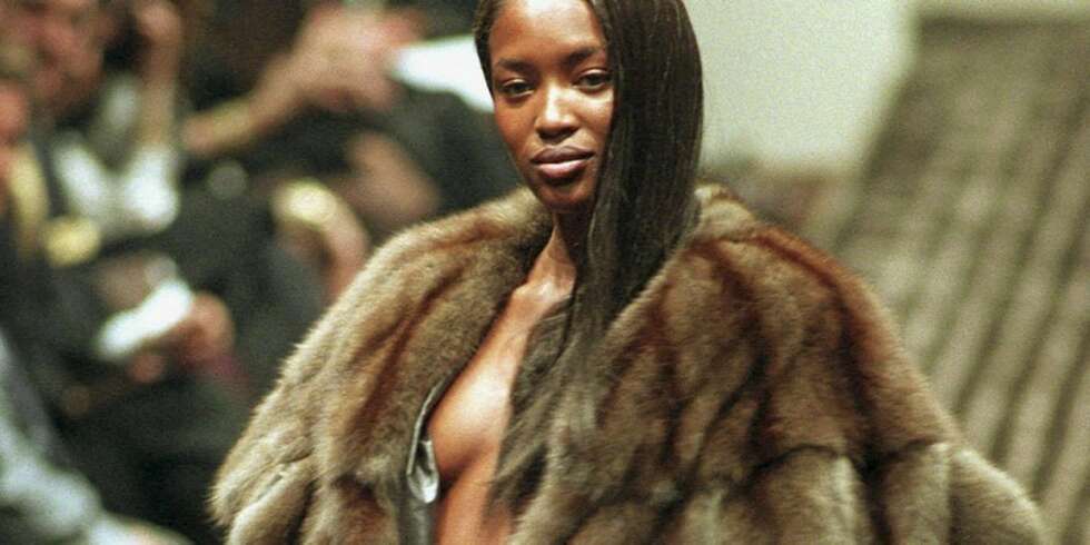 BEGGE DELER: Naomi Campbell har deltatt i kampanjer mot pels, men har også vist fram pels på catwalken. BEGGE DELER: Naomi Campbell har deltatt i kampanjer mot pels, men har også vist fram pels på catwalken.