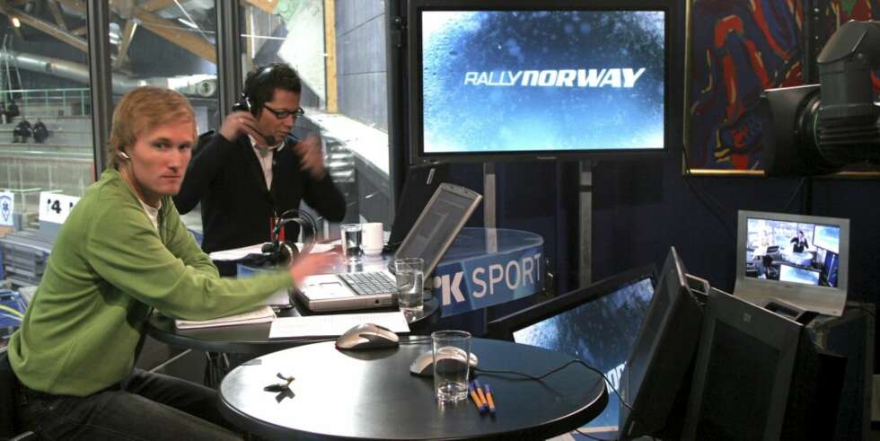 EKSPERTKOMMENTATOR: Klikk.no's Atle Gulbrandsen (t.v.) var ekspertkommentator under Rally Norway i 2007. Her sammen med programleder Espen Graff. EKSPERTKOMMENTATOR: Klikk.no's Atle Gulbrandsen (t.v.) var ekspertkommentator under Rally Norway i 2007. Her sammen med programleder Espen Graff.