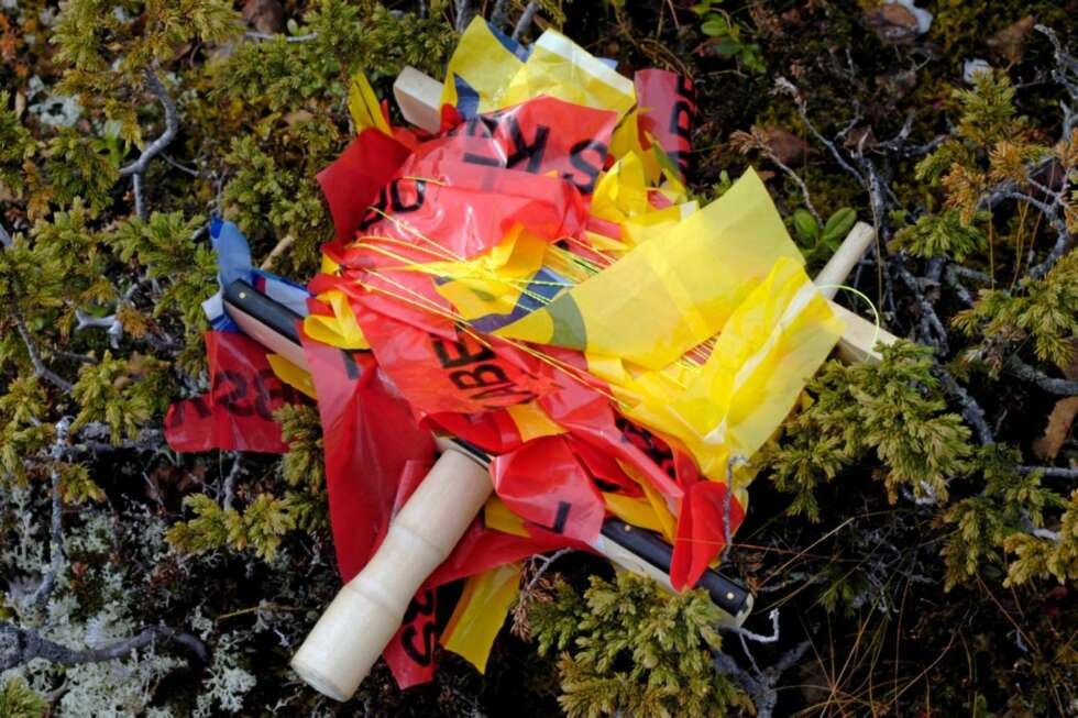 ENKEL LØSNING: Ei fiskevinde med sene og plastremser - det er alt. ENKEL LØSNING: Ei fiskevinde med sene og plastremser - det er alt.