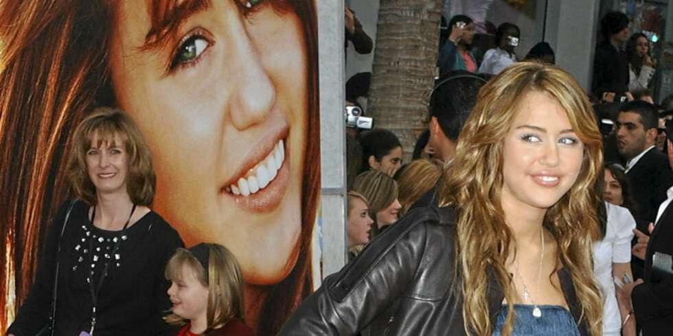 SUKSESS-JENTE: Miley Cyrus får en hektisk sommer, med ny Hannah Montana-innspilling og ny spillefilm på tapetet. SUKSESS-JENTE: Miley Cyrus får en hektisk sommer, med ny Hannah Montana-innspilling og ny spillefilm på tapetet.
