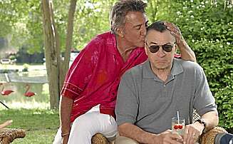 Dustin Hoffman og Roobert De Niro i «Meet the Parents» Dustin Hoffman og Roobert De Niro i «Meet the Parents»