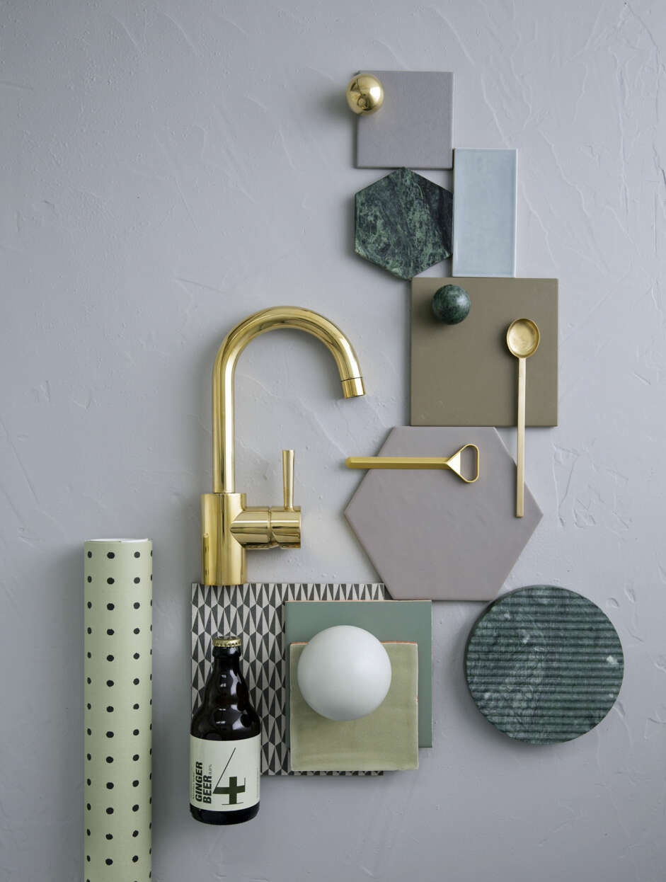 MESSING OG PASTELLER: Skaper en lun og varm stemning (FOTO: Anne Bråtveit/STYLING: Silje Aune Eriksen). MESSING OG PASTELLER: Skaper en lun og varm stemning (FOTO: Anne Bråtveit/STYLING: Silje Aune Eriksen).