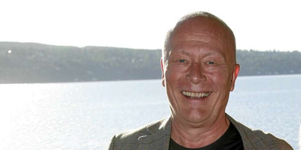 Nils Ole Oftebro. Nils Ole Oftebro.