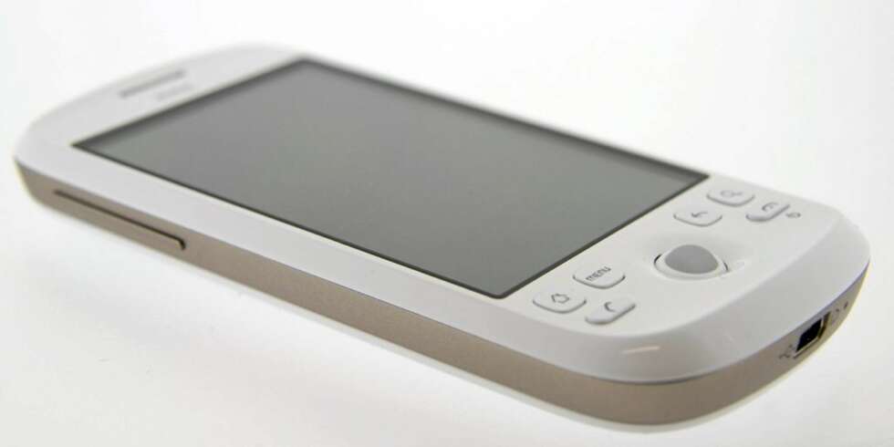 GOOGLE MOBILEN: I dag starte salget av HTC Magic. Norges første mobil med operativsystemet Android. GOOGLE MOBILEN: I dag starte salget av HTC Magic. Norges første mobil med operativsystemet Android.