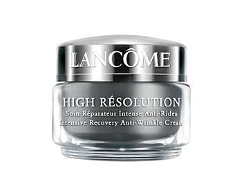 FÆRRE RYNKER?: Den svenske annonseteksten til denne Lancôme-kremen som lover 70 prosent færre rynkter er villedende, mener Konsumentverket. FÆRRE RYNKER?: Den svenske annonseteksten til denne Lancôme-kremen som lover 70 prosent færre rynkter er villedende, mener Konsumentverket.