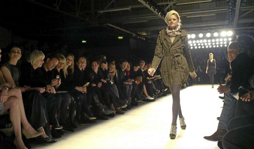CATWALK: Den 22.februar 2009 viste Twenty8Twelve sin kolleksjon på catwalken for aller første gang. CATWALK: Den 22.februar 2009 viste Twenty8Twelve sin kolleksjon på catwalken for aller første gang.