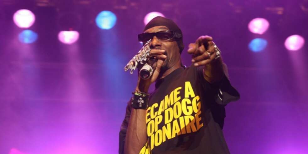 LEVERTE VARENE: Liten tvil om at Snoop Dogg liker å glitre litt ... LEVERTE VARENE: Liten tvil om at Snoop Dogg liker å glitre litt ...
