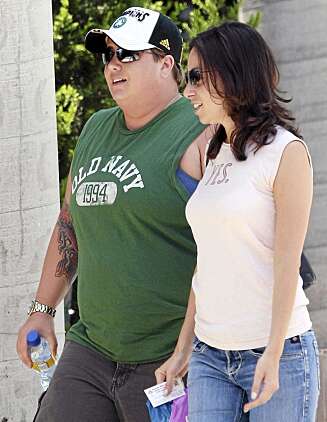 Chaz Bono og Jennifer Elia har vært et par siden 2005. Chaz Bono og Jennifer Elia har vært et par siden 2005.
