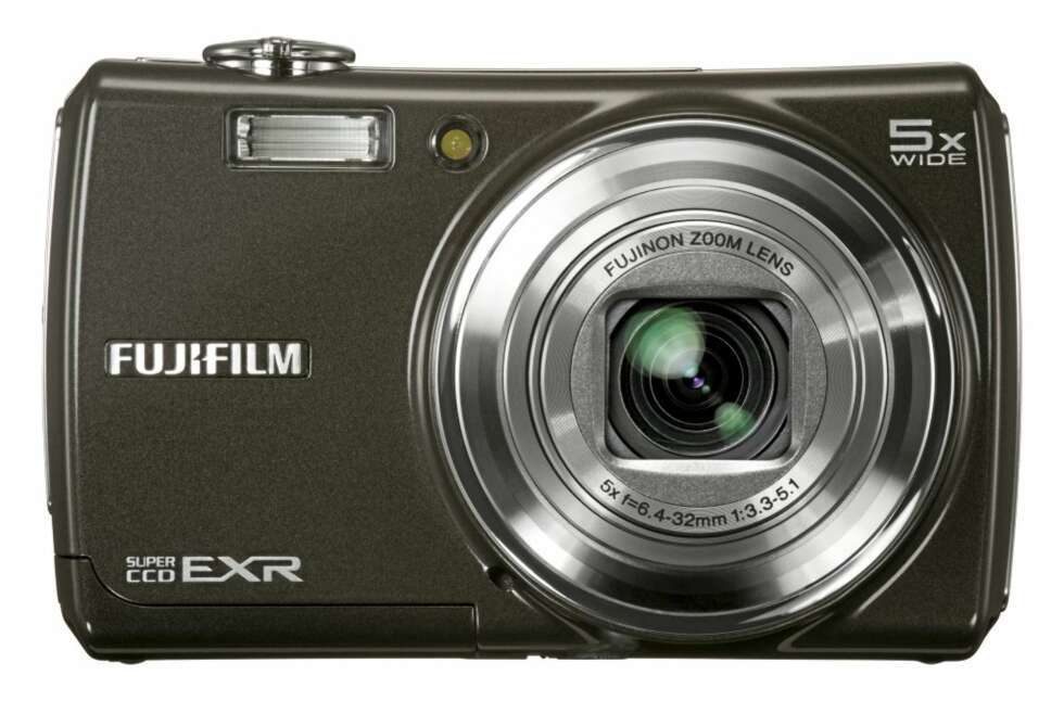 TOPPKARAKTER: Dette kompaktkameraet fra Fujifilm får toppkarakter fra vår tester. TOPPKARAKTER: Dette kompaktkameraet fra Fujifilm får toppkarakter fra vår tester.