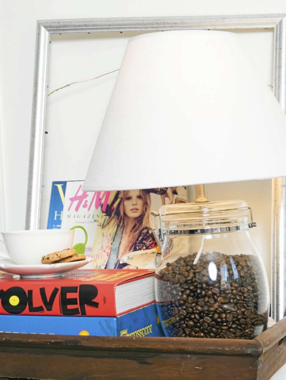 Lampene som kan fylles med så mangt. Kaffebønner funker fint, mens kjeks blir spist opp og smarties smelter. Lampene som kan fylles med så mangt. Kaffebønner funker fint, mens kjeks blir spist opp og smarties smelter.