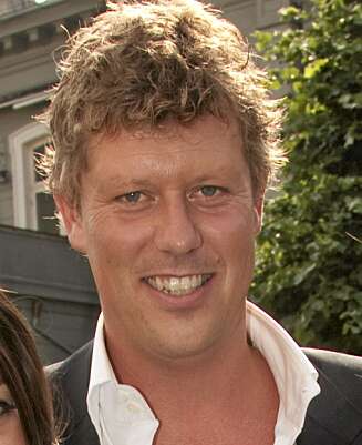 Jan Fredrik Karlsen ville ha Elin i stallen tross alt. Jan Fredrik Karlsen ville ha Elin i stallen tross alt.