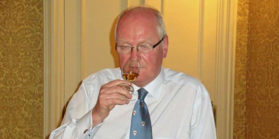 NESE FOR WHISKY: John Ramsay har blant verdens beste whisky-neser. NESE FOR WHISKY: John Ramsay har blant verdens beste whisky-neser.