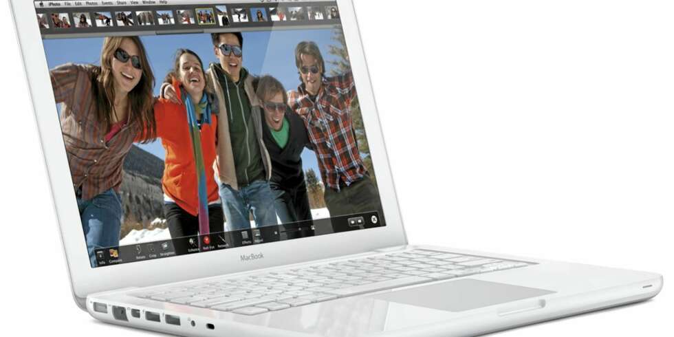 AVRUNDET: Nye Macbook virker enda mer avrundet, og bruker blank polykarbonat rundt hele tastaturet. AVRUNDET: Nye Macbook virker enda mer avrundet, og bruker blank polykarbonat rundt hele tastaturet.