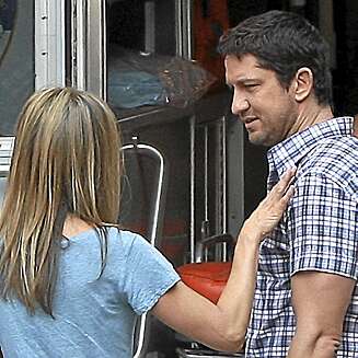 HETT PÅ SETT: Jennifer Aniston og Gerard Butler fant virkelig tonen på settet til "The Bounty". HETT PÅ SETT: Jennifer Aniston og Gerard Butler fant virkelig tonen på settet til "The Bounty".