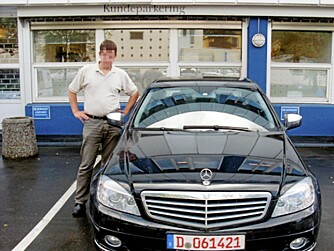 TILBAKE: En del stjålne luksusbiler dukker op igjen, som denne Mercedesen gjorde. TILBAKE: En del stjålne luksusbiler dukker op igjen, som denne Mercedesen gjorde.