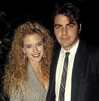 George Clooney og Kelly Preston - nå Mrs Travolta. George Clooney og Kelly Preston - nå Mrs Travolta.