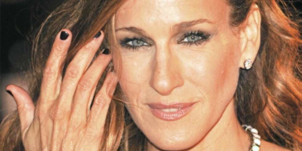 ORME MENNESKE: Sarah Jessica Parker brukte brukt under festpremieren på sin nye film i går. ORME MENNESKE: Sarah Jessica Parker brukte brukt under festpremieren på sin nye film i går.