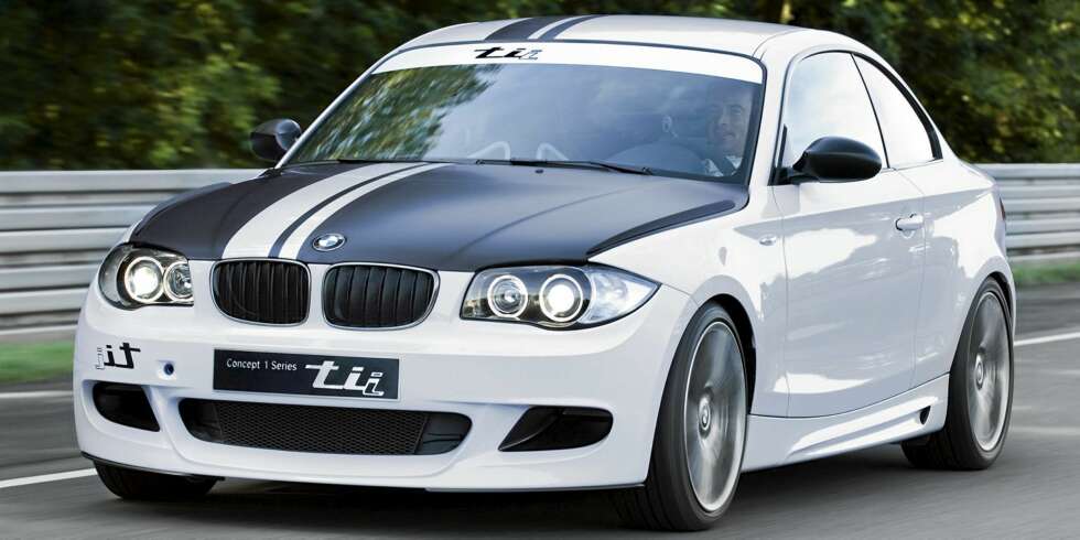 TII-KONSEPT: BMW viste frem dette konseptet i fjor. Det tyder kanskje på at de har tenkt til å lage begge deler - både tii og M1. TII-KONSEPT: BMW viste frem dette konseptet i fjor. Det tyder kanskje på at de har tenkt til å lage begge deler - både tii og M1.