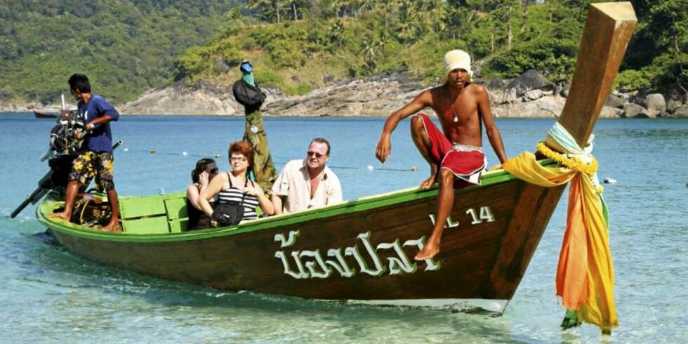 ØYHOPPING: Med langhalebåt finner du "hemmelige" perler og blå laguner uten veiforbindelse. ØYHOPPING: Med langhalebåt finner du "hemmelige" perler og blå laguner uten veiforbindelse.