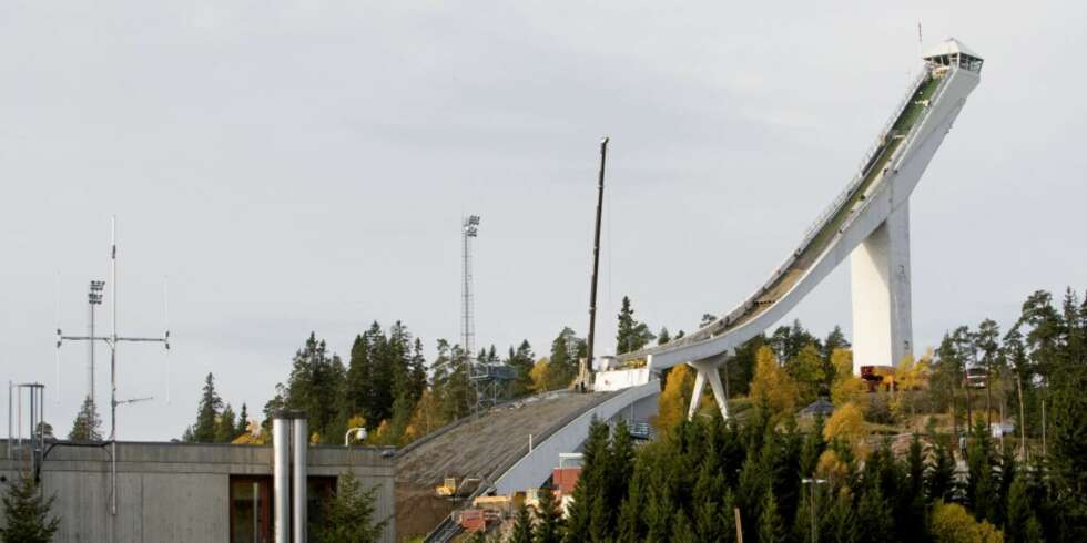 SISTE DAGEN: Dett bildet ble tatt onsdag, bare en dag før tårnet rives. SISTE DAGEN: Dett bildet ble tatt onsdag, bare en dag før tårnet rives.