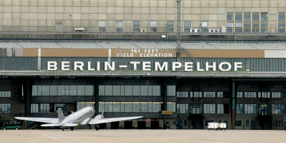 HITLERS FLYPLASS: Tempelhof flyplass i Berlin skal legges ned. HITLERS FLYPLASS: Tempelhof flyplass i Berlin skal legges ned.