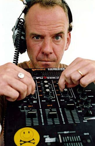 YACHTFERIE: Lei yachten til Fatboy Slim om du vil ha en ferie litt utenom det vanlige. YACHTFERIE: Lei yachten til Fatboy Slim om du vil ha en ferie litt utenom det vanlige.