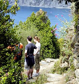 POSTKORT: Stiene i Cinque Terre tar deg gjennom et mektig landskap og byr på utallige postkortmotiv. POSTKORT: Stiene i Cinque Terre tar deg gjennom et mektig landskap og byr på utallige postkortmotiv.