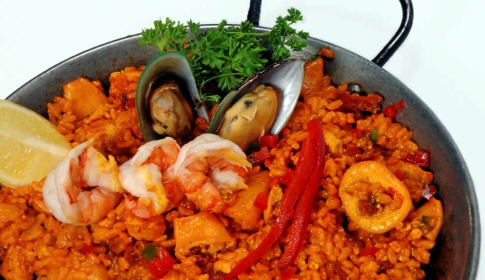 LEKKERT: Paella er i utgangspunktet en rett fra Valencia. LEKKERT: Paella er i utgangspunktet en rett fra Valencia.