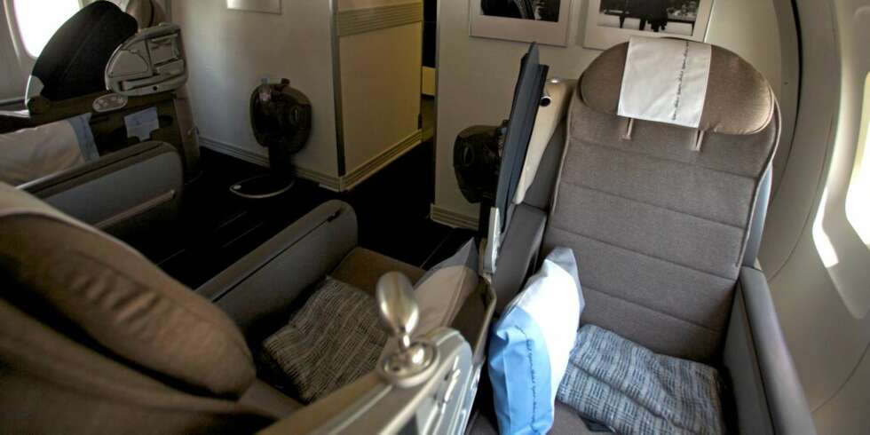 LUKSUS I LUFTEN: Businessklasse på en Boeing 757. Finn ut hvordan du kan fly slik - helt gratis. LUKSUS I LUFTEN: Businessklasse på en Boeing 757. Finn ut hvordan du kan fly slik - helt gratis.