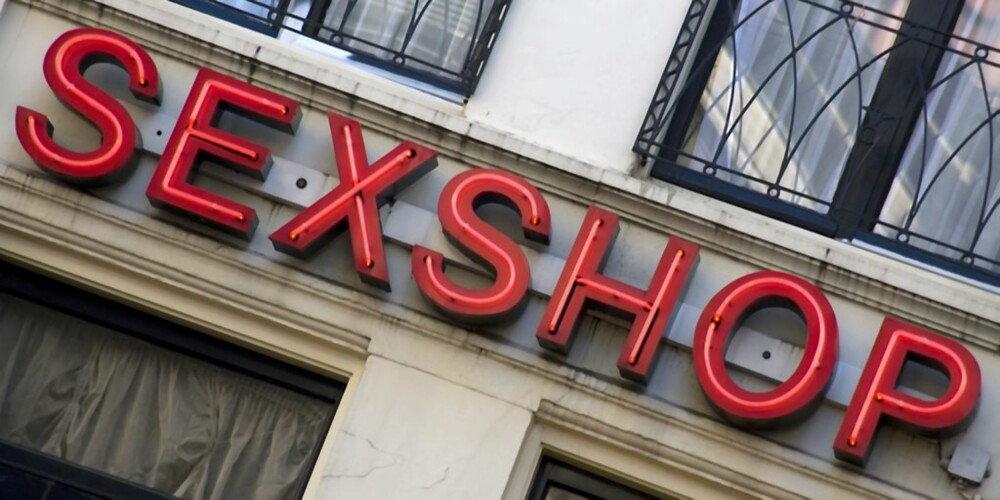 (U)SEXY: Det faktum at du kan få kjøpt det meste i Amsterdam, betyr ikke at du må gjøre det. (U)SEXY: Det faktum at du kan få kjøpt det meste i Amsterdam, betyr ikke at du må gjøre det.