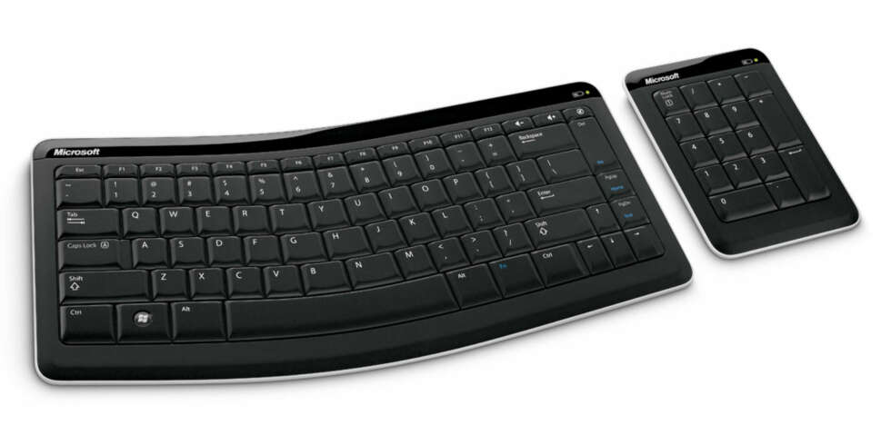 KOMPAKT: Trenger du et ekstra tastatur til din bærbare PC, kan du trygt se på Microsoft Mobile 6000. KOMPAKT: Trenger du et ekstra tastatur til din bærbare PC, kan du trygt se på Microsoft Mobile 6000.