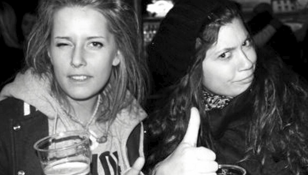 Kjersti og Katrine (uten H) skulle se Tellusalie, Pony the Pirate og Jabaman. Kjersti og Katrine (uten H) skulle se Tellusalie, Pony the Pirate og Jabaman.