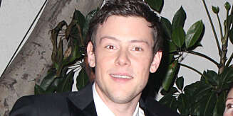 Kjekke Cory Monteith har fortalt sine Twitter-venner om sine spennende påskeplaner. Kjekke Cory Monteith har fortalt sine Twitter-venner om sine spennende påskeplaner.