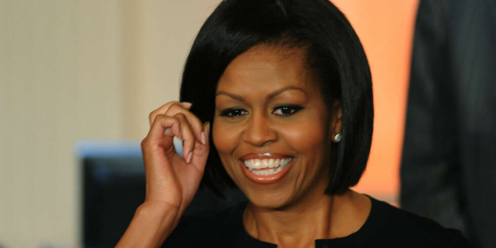 Michelle Obama har bestilt opptreden med Glee til påskefeiringen. Michelle Obama har bestilt opptreden med Glee til påskefeiringen.