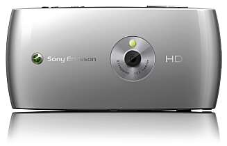KAMERA: Som standard får du 16:9 bilder med 6 megapiksels oppløsning på Sony Ericsson Vivas, men du kan få 8 megapiksels bilder om du går for bilder i 4:3-formatet. KAMERA: Som standard får du 16:9 bilder med 6 megapiksels oppløsning på Sony Ericsson Vivas, men du kan få 8 megapiksels bilder om du går for bilder i 4:3-formatet.