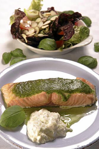 SPIS FISK: Laks og annen fet fisk inneholder rikelig med omega 3-fettsyrer, og sammen med en god porsjon grønnsaker er dette noe av det beste du kan spise. SPIS FISK: Laks og annen fet fisk inneholder rikelig med omega 3-fettsyrer, og sammen med en god porsjon grønnsaker er dette noe av det beste du kan spise.