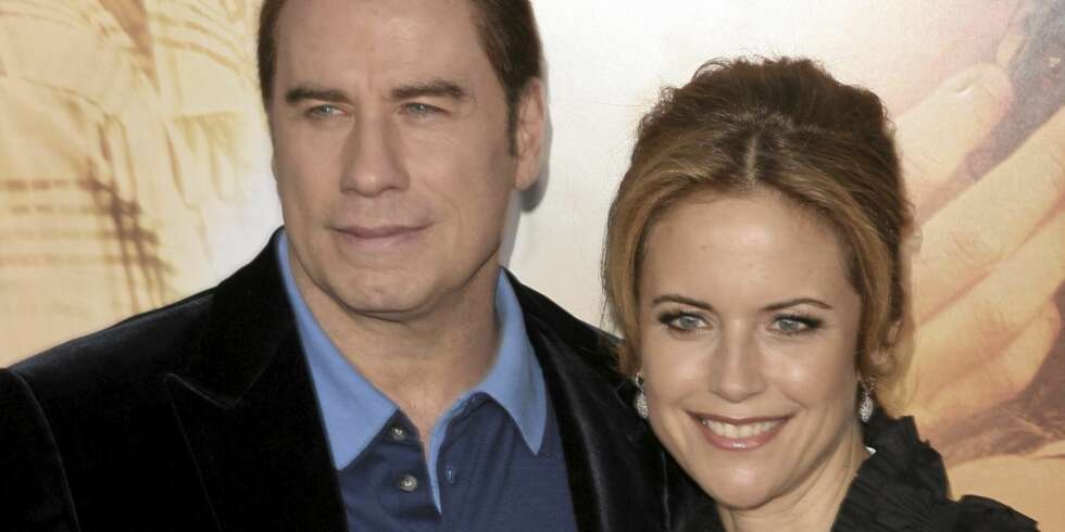 HURRA! John travolta og Kelly Presten venter barn på senhøsten. HURRA! John travolta og Kelly Presten venter barn på senhøsten.