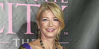 Candace Bushnell skriver på oppfølgeren til The Carrie Diaries. Candace Bushnell skriver på oppfølgeren til The Carrie Diaries.