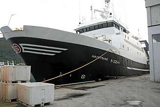 HALVE ÅRET 160 av årets døgn er JArle ombord her, i ""Havstrand"". HALVE ÅRET 160 av årets døgn er JArle ombord her, i ""Havstrand"".