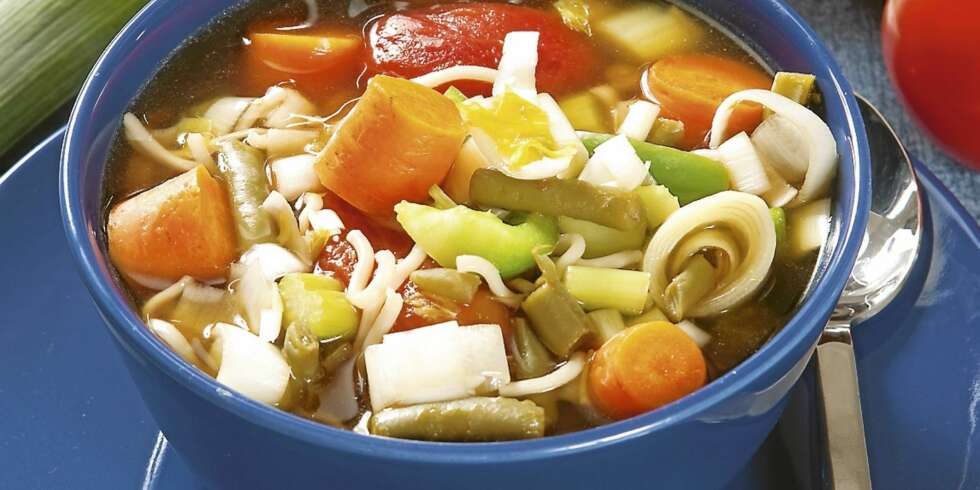 Velsmakende suppe får deg raskt ned i vekt. Velsmakende suppe får deg raskt ned i vekt.